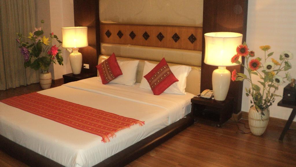 Ayutthaya Thenee Hotel Pokój zdjęcie